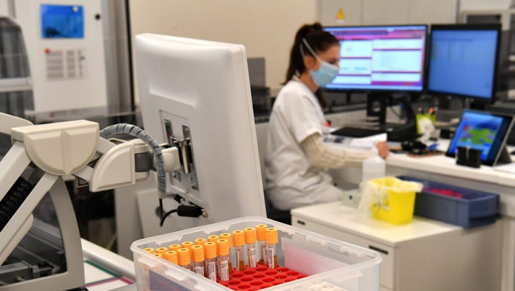 Mobilisation nationale des Laboratoires de Biologie médicale.